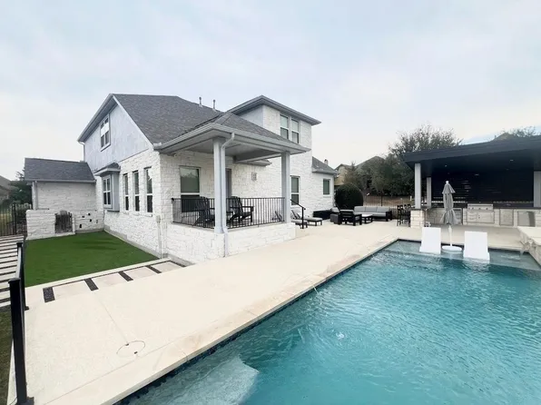 102 Waverly Spire Ct, Austin, TX 78738