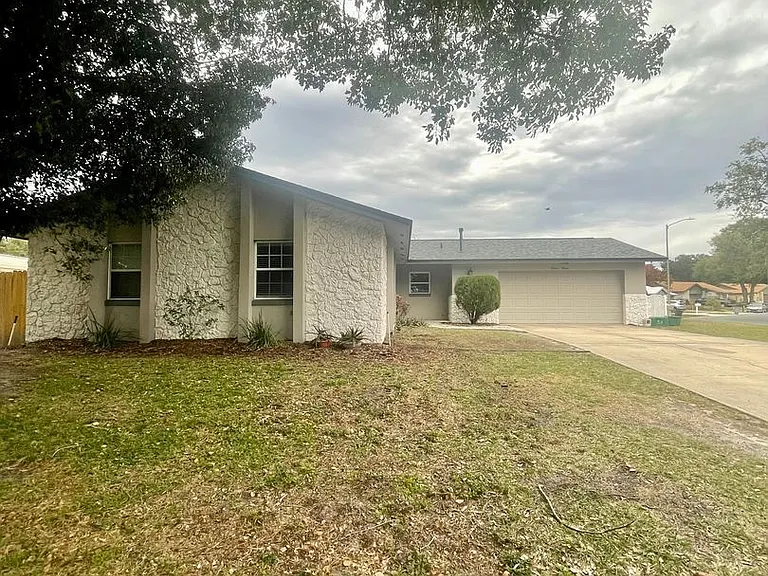 1111 Galahad Dr — Photo 27