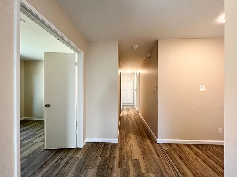 4412 Moffitt Dr — Photo 12