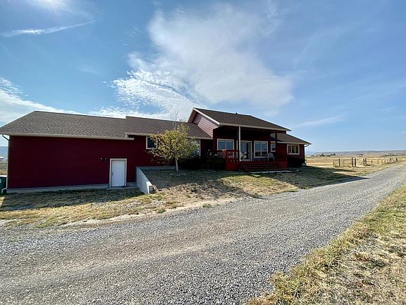 2nd image of 20 Ridge View Trl