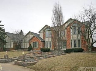 6408 Barbara Ln, Plymouth, MI 48170