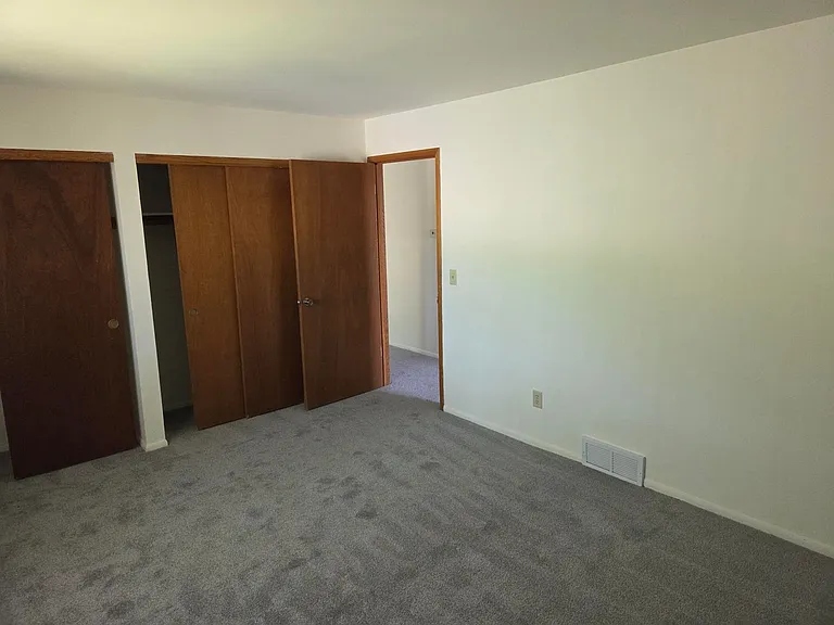 437 Concord Rd — Photo 9