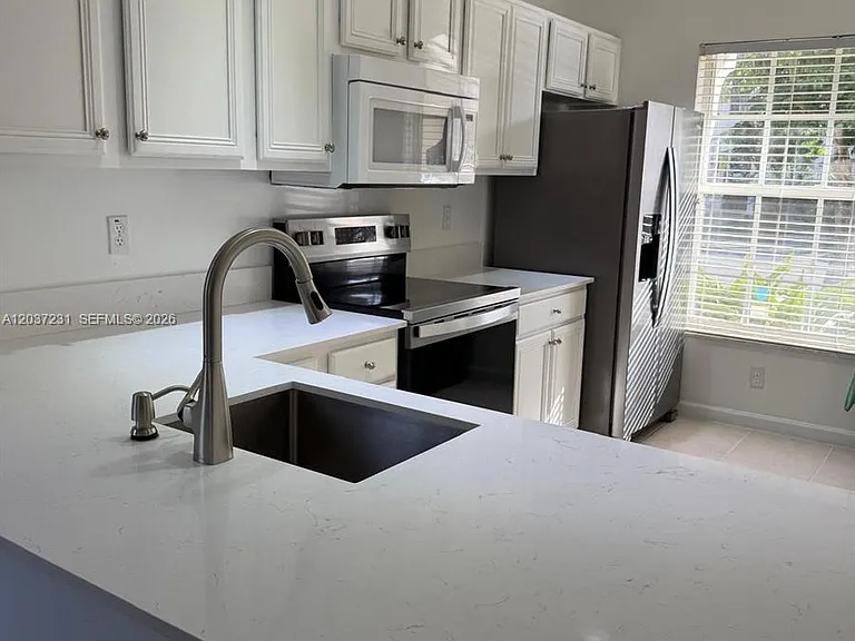 5142 Palmbrooke Cir #0 — Photo 5