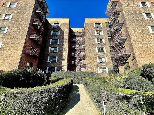2607 Avenue O APT 4A, Brooklyn, NY 11210