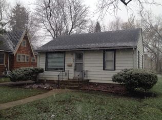 619 Cooper Ave, Elgin, IL 60120