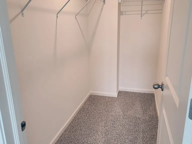 1537 Yosemite Way — Photo 18