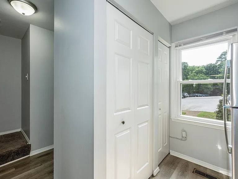 15 Astor Ct — Photo 11