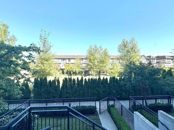 9500 Tomicki Ave #107, Richmond, BC V6X 0E5