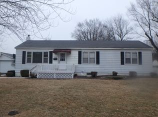 410 N Edison St, Freeburg, IL 62243