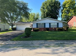 1018 Sunset Rdg, Danville, IL 61832