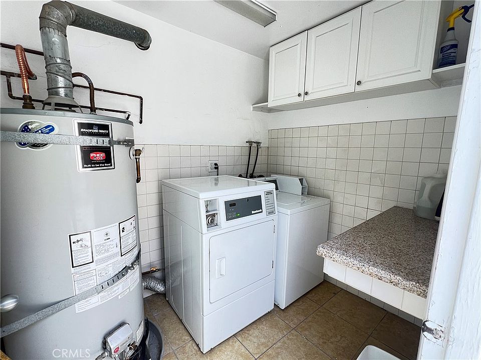 1st image of 25091 La Cresta Dr #25091A