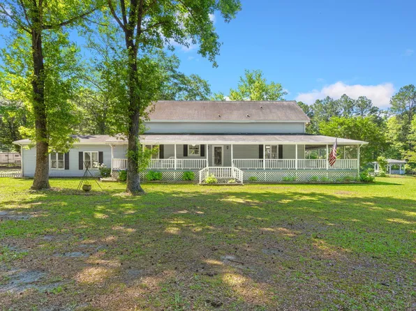 5704 Sauldam Rd, Ravenel, SC 29470