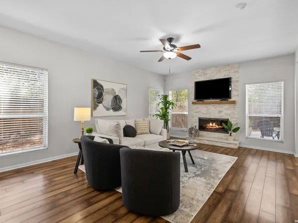 14235 Red Maple Wood, San Antonio, TX 78249