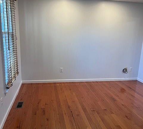 2nd image of 15 Wood Cove Dr