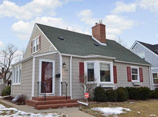 2708 McKinley St NE, Minneapolis, MN 55418
