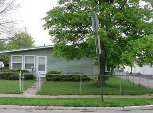 1696 Duxberry Ave, Columbus, OH 43219