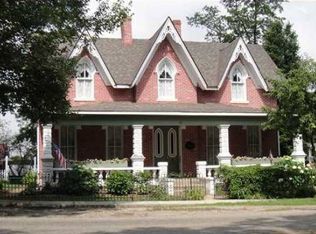 45 Main St N, Thornville, OH 43076