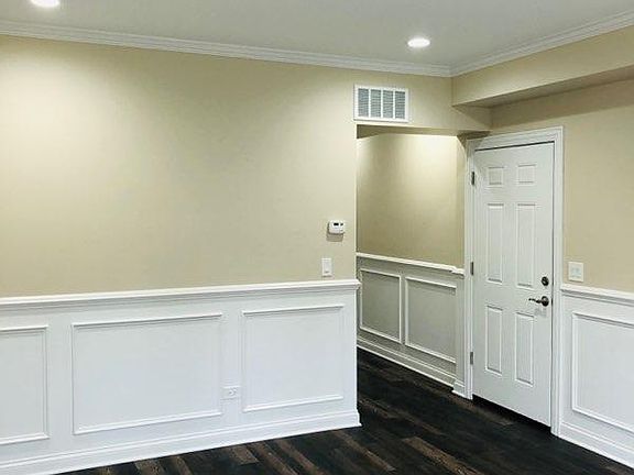 3rd image of 5929 N Campbell Ave #2
