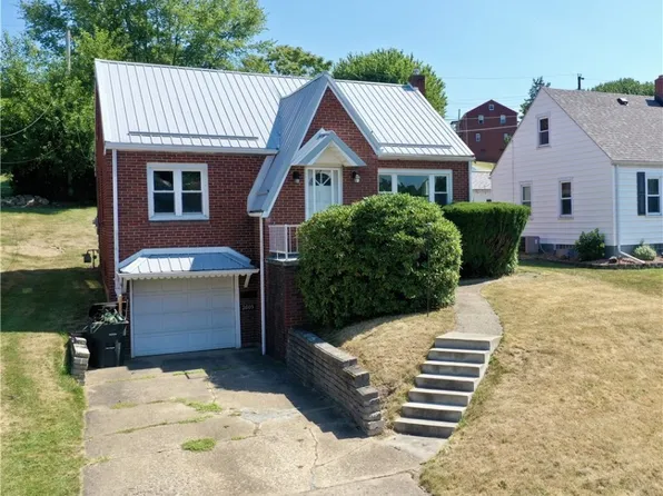 2605 Chestnut St, Steubenville, OH 43952