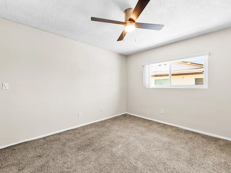 12511 Orrway Dr #4 — Photo 31