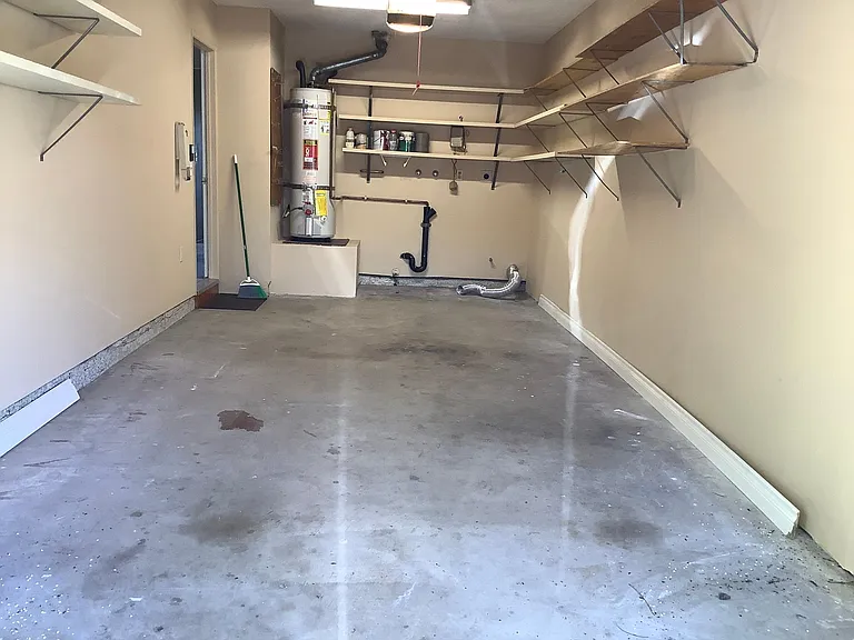 1462 Bridgeview Dr — Photo 23