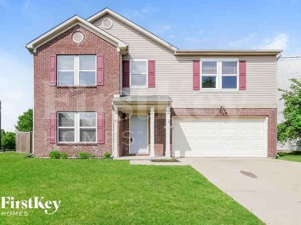 10830 Clear Spring Dr, Camby, IN 46113