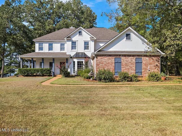 150 Lake Ridge Dr, Madison, MS 39110
