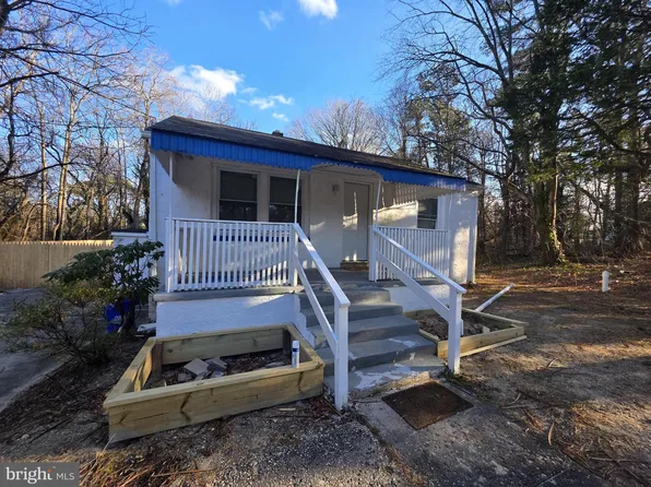 110 Howard Ave, Egg Harbor Township, NJ 08234