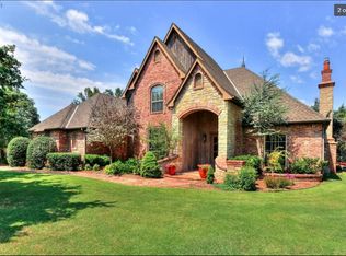 6001 Wynstone Dr, Edmond, OK 73034