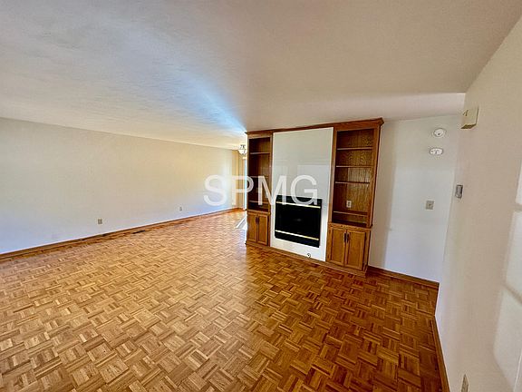 4th image of 1552 Terrace Rd SW