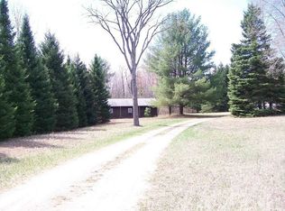 1101 W Greenwood Rd, Alger, MI 48610