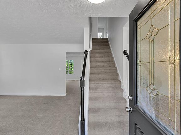 3rd image of 2559 Raindrop Ct