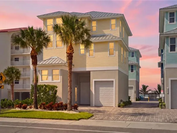 260 Key West CT, FORT MYERS BEACH, FL 33931