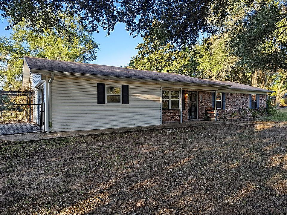 2nd image of 12821 McGowan Dr
