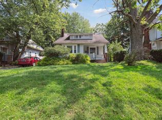891 Montford Rd, Cleveland Heights, OH 44121
