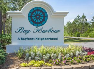 21 N Sunset Harbour, Freeport, FL 32439