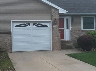 1370 Armour Rd, Bourbonnais, IL 60914