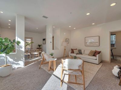 10 June Court, Fairfax, CA, 94930