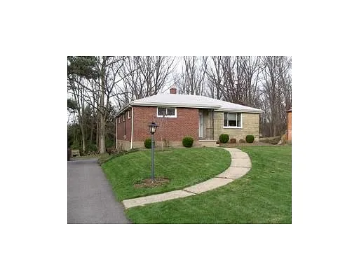 833 Rosalind Rd photo 1