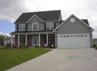 6987 Shawnee Rd, North Tonawanda, NY 14120