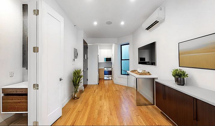 1st image of 322 E 93rd St APT 3D
