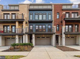 20054 Old Line Ter, Ashburn, VA 20147