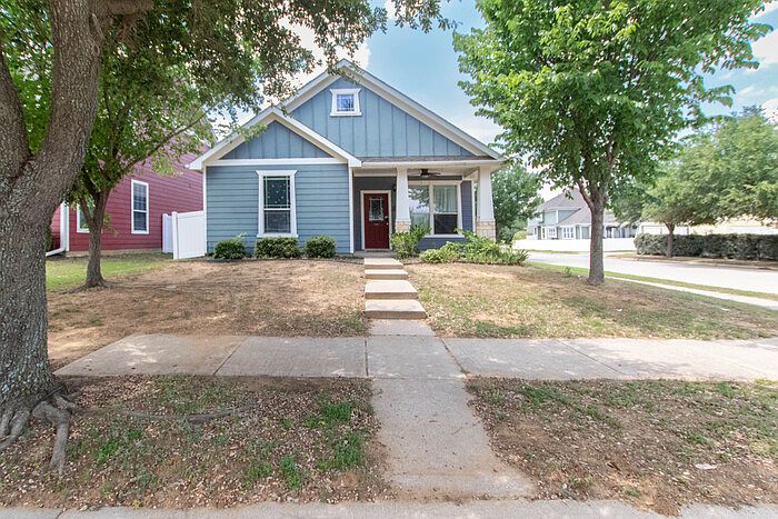 1st image of 2025 Prospect Ln