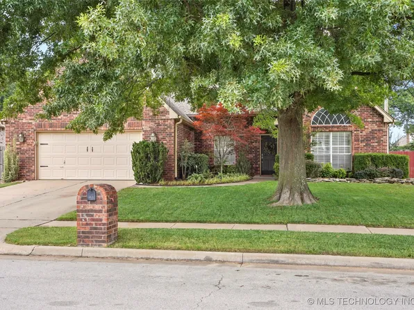 4216 W College St, Broken Arrow, OK 74012