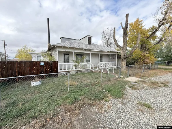 104 S 4th St, Rock River, WY 82083