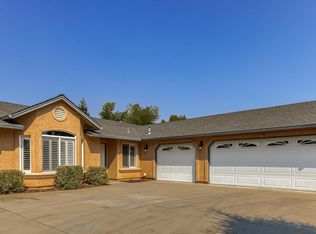 4524 Cerro Ln, Redding, CA 96001