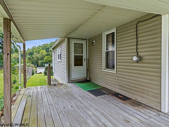4th image of 331 Burton Ave
