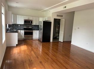 251 E Girard Ave, Philadelphia, PA 19125