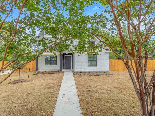 1002 Walton Dr