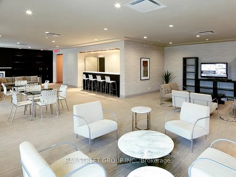 75 S Town Centre Blvd #310 — Photo 18